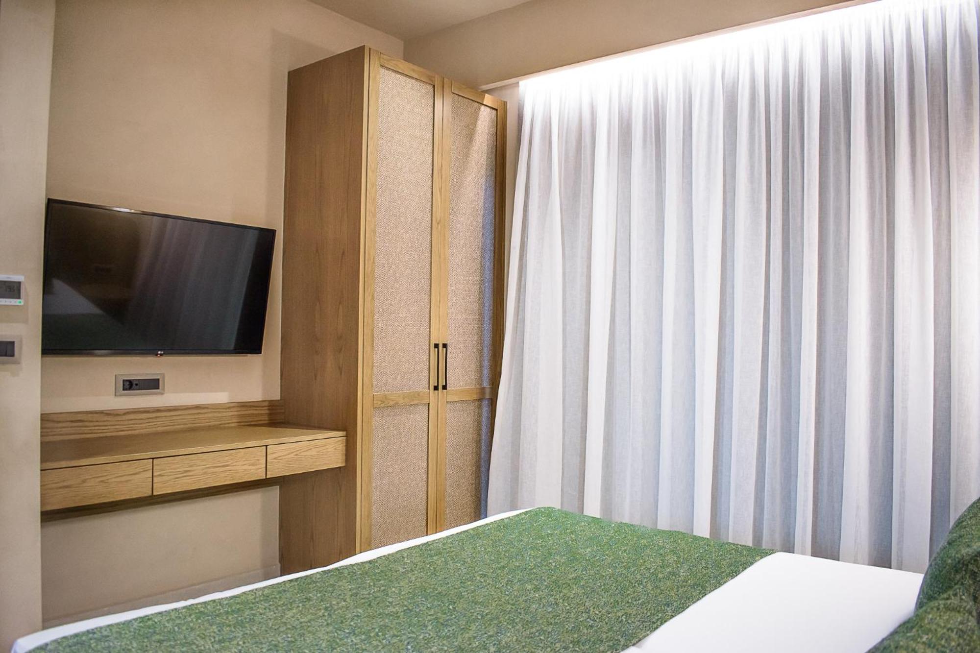 Panorama Hotel 팔라사르나 외부 사진